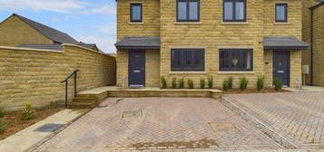 3 bedroom semi-detached house