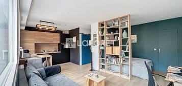 Studio  à louer, 1 pièce, 34 m², Étage 1/2