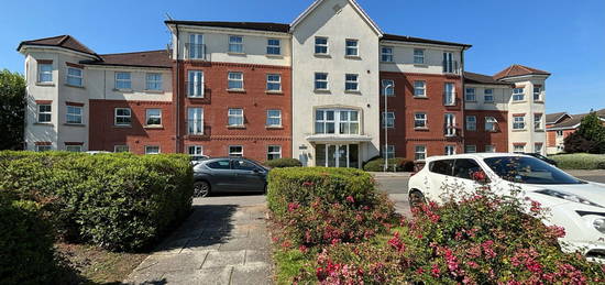 Flat for sale in Olsen Rise, Lincoln LN2