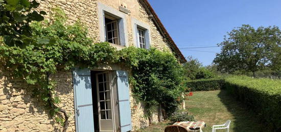 Belle demeure en pierre pleine de caractère