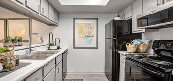 Park Vista, Phoenix, AZ 85051