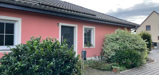 Einfamilienhaus (Bungalow) ca. 120 m² zur Miete