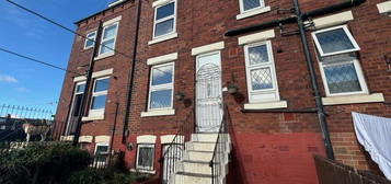 2 bedroom terraced house