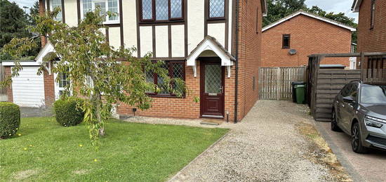 2 bed semi-detached house to rent