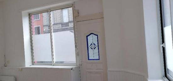 Location appartement 4 pièces 60 m²