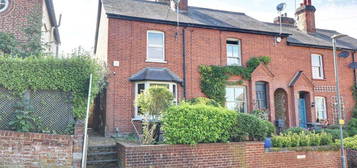 3 bed end terrace house to rent