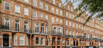 Flat for sale in Gledhow Gardens, London SW5