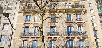 Haussmanien - 2 pièces - 46m²