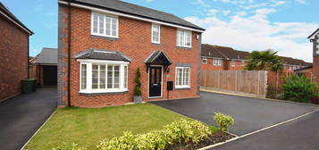 4 bed detached house for sale