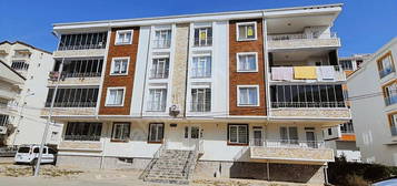 ELİF EMLAKTAN YENİCE MAHALLESİNDE SATILIK 4+1 DAİRE