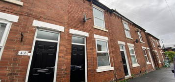 2 bedroom terraced house