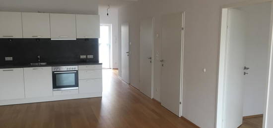 Moderne 3-Zimmer-Wohnung mit XL-Loggia & Tiefgaragenplatz – Zentrum Wels