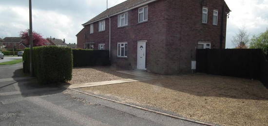 3 bedroom semi-detached house