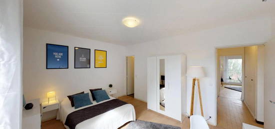 Appartement meublé  à louer, 5 pièces, 5 chambres, 19 m²