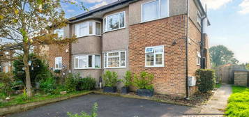 Maisonette for sale in Kenilworth Road, Petts Wood, Orpington BR5