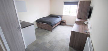 Studio to rent in Clay Lane, Coventry CV2