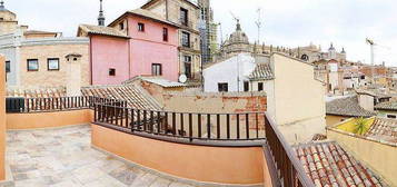 Casa en calle Ciudad en Casco Histórico, Toledo