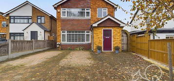 3 bed detached house for sale