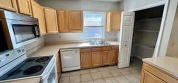 3030 Peppers Ferry Rd NW #3014, Radford, VA 24141