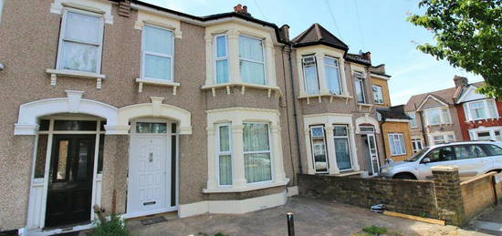 4 bedroom terraced house