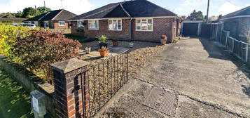 Bungalow for sale in Firacre Road, Ash Vale, Guildford, Surrey GU12