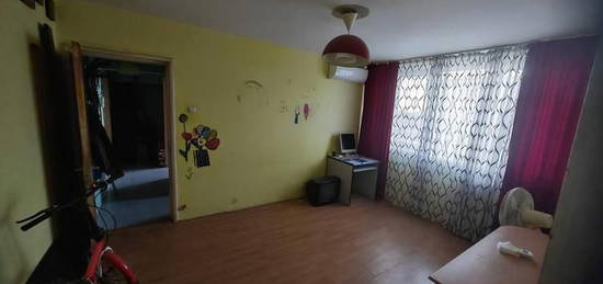 Apartament 3 camere Militari - Strada Apusului