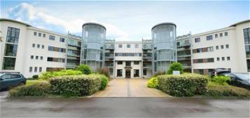 Flat for sale in Hayes Road, Sully, Penarth CF64