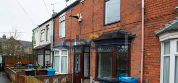 2 bedroom terraced house