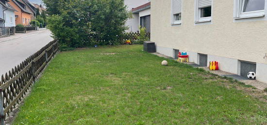 Schöne große Erdgeschosswohnung, zentrale Lage in Schwarzenfeld