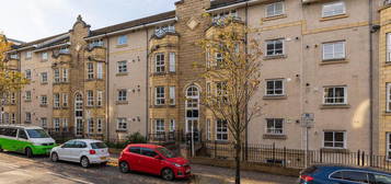 1 bedroom ground floor flat for sale