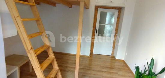 Pronájem bytu 2+1 50 m², Norská, Hlavní město Praha