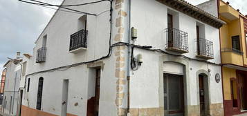 Casa de pueblo en venta en calle de Santa Isabel, 1