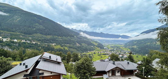 ZWEITWOHNSITZ – top renoviertes 2-Zi-Apartment und traumhafter Ausblick soweit das Auge reicht