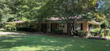 815 Sue St, Magnolia, AR 71753