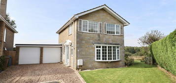 3 bedroom detached house