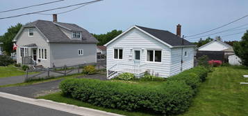 3521 Fenton Ave, New Waterford, NS B1H 2A8