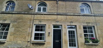 2 bedroom terraced house