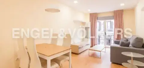 Apartamento en Cortes-Huertas