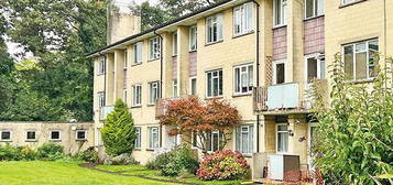 1 bedroom ground floor flat for sale