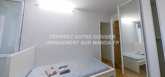 Location appartement 5 pièces 11 m²