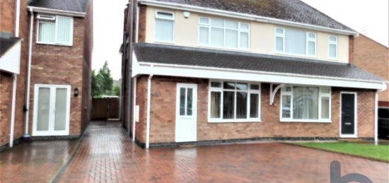 3 bedroom semi-detached house