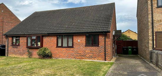 2 bedroom semi-detached bungalow for sale