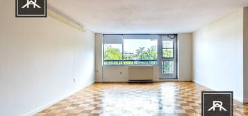 103 Monmouth St Unit 710, Brookline, MA 02446