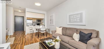 302 - 16 BROOKERS LANE, Toronto (Mimico), Ontario