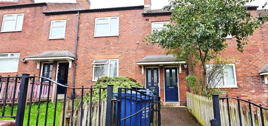 2 bedroom ground floor flat to rent