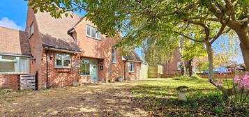 4 bed detached house for sale