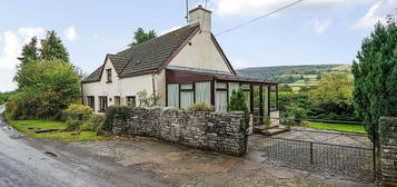 3 bedroom cottage for sale