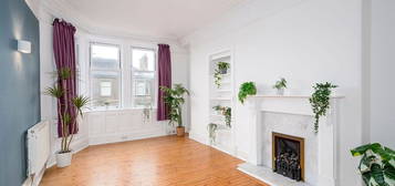 Flat to rent in Gilmore Place, Edinburgh EH3