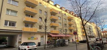 Modernisierte 3-Zimmer-Wohnung mit Balkon in zentraler Lage