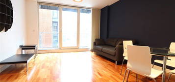 Flat to rent in Leftbank, Manchester M3